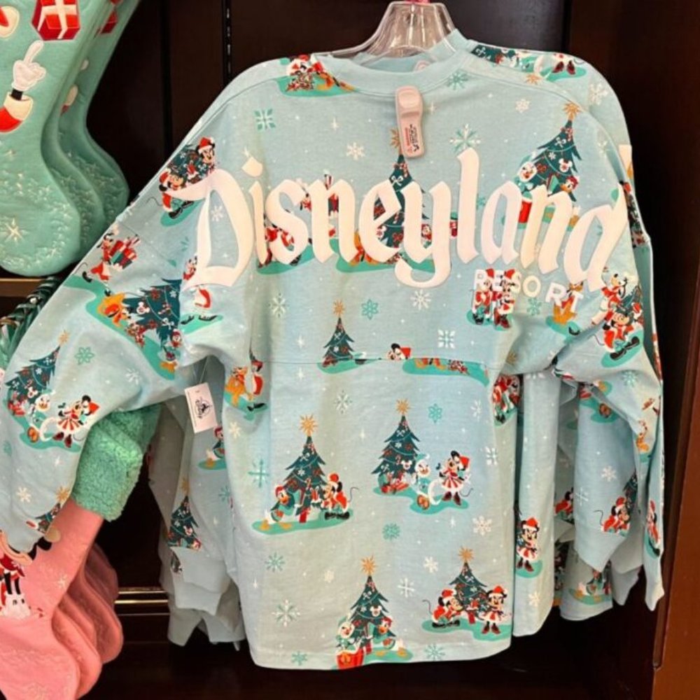 DISNEYLAND Santa Mickey Mouse & Friends Holiday CHRISTMAS Spirit Jersey XL NEW!! - Picture 3 of 8